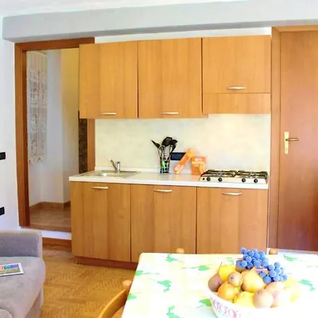 Апартаменты Cozy In Prabione, 30 M², Charming Balcony