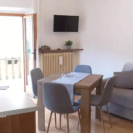 Cozy In Prabione, 30 M², Charming Balcony Кампионе-дель-Гарда