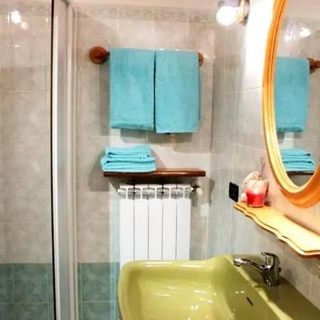 Cosy In Prabione With Balcony 30 Sqm Private Parking Campione del Garda